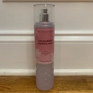 Bath & Body Works Fine Fragrance Mist- “Strawberry Snowflakes” 8 fl. oz.